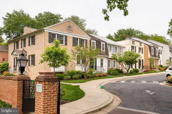 3500 Hamlet Pl #702, Chevy Chase, MD 20815