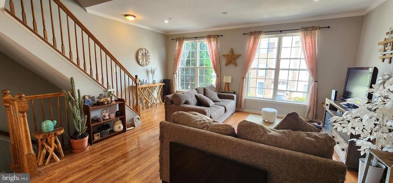 2499 Lakeside Dr, Frederick, MD 21702