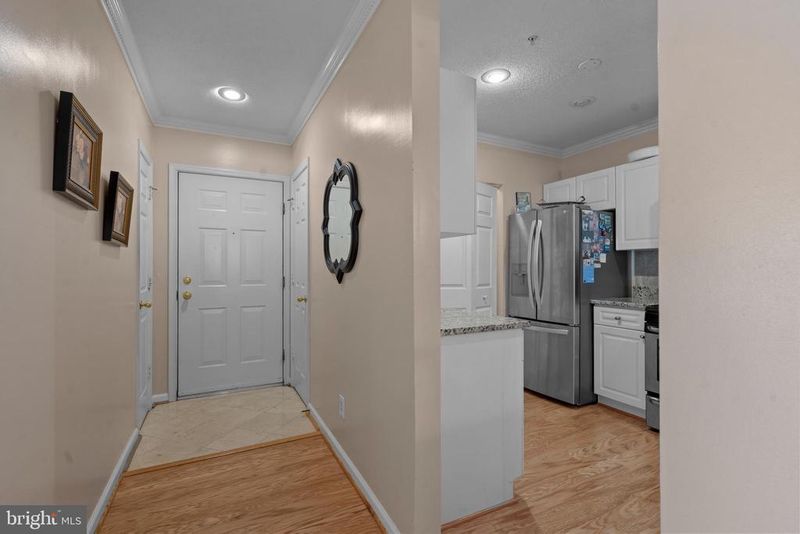 20322 Beechwood Ter #202, Ashburn, VA 20147
