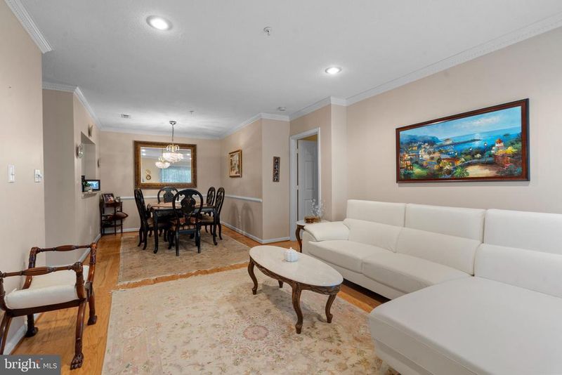20322 Beechwood Ter #202, Ashburn, VA 20147