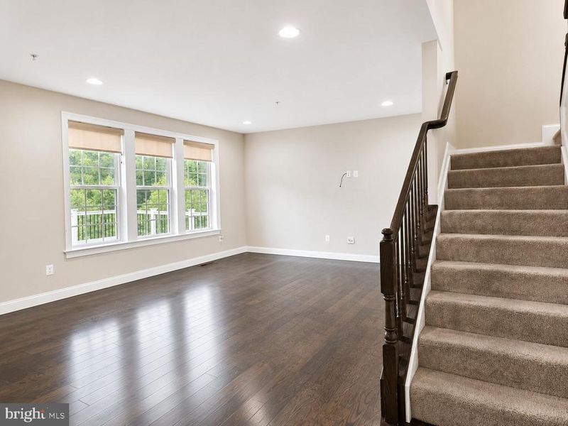 3348 Burton Dr, Ellicott City, MD 21042