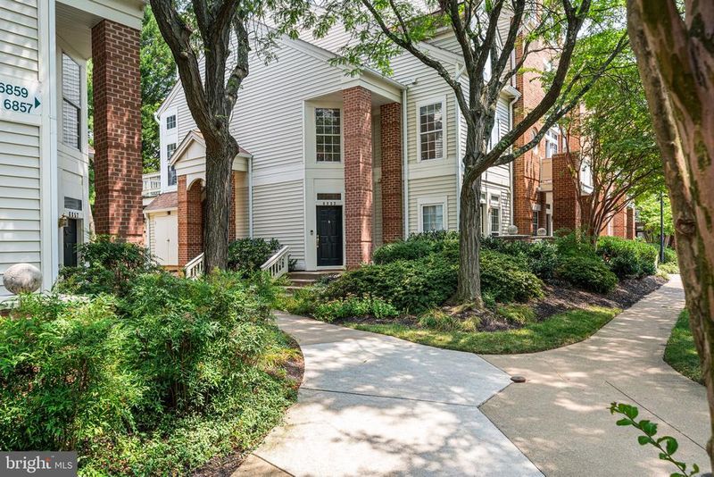 6863 Brindle Heath Way #179, Alexandria, VA 22315