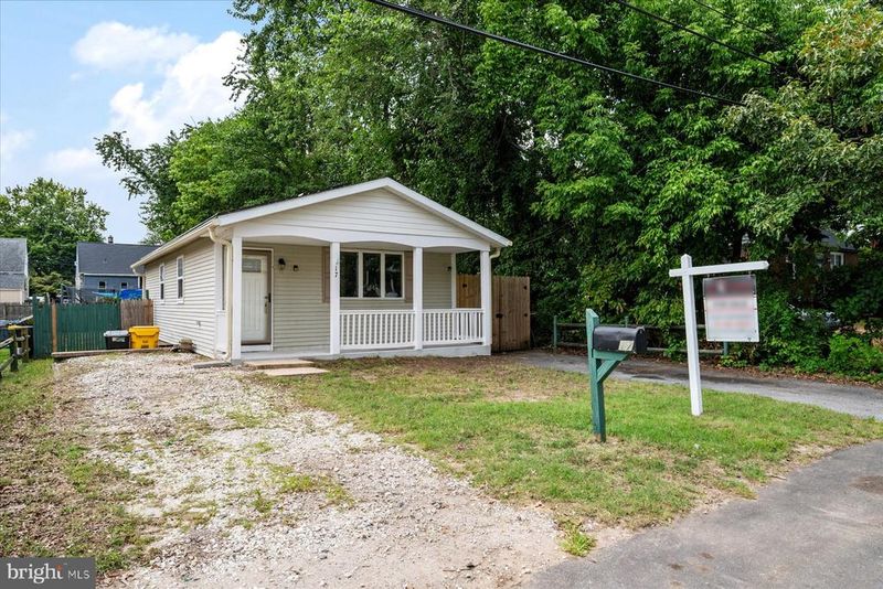17 Lincoln Ave, Glen Burnie, MD 21061