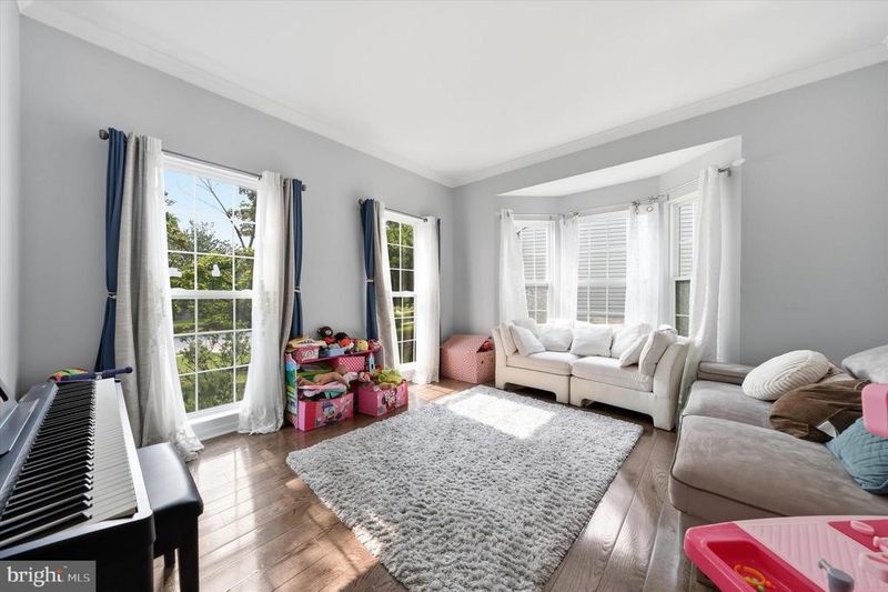 6440 Spring Forest Rd, Frederick, MD 21701