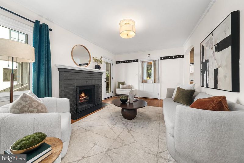 3626 6th St S, Arlington, VA 22204