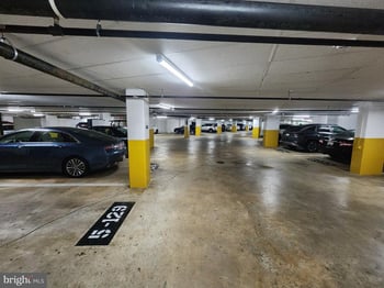 3330 N Leisure World Blvd #5-415, Silver Spring, MD 20906