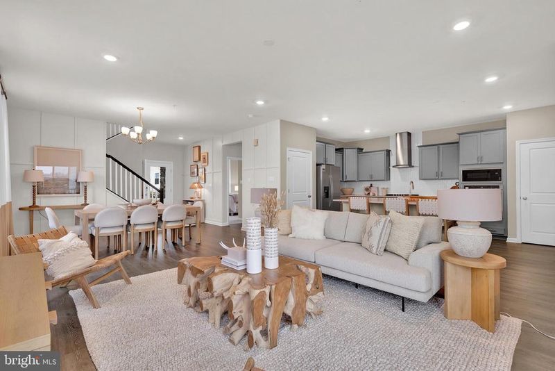 446 Hanson St, Frederick, MD 21701