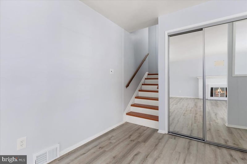 7410 Dickenson St, Springfield, VA 22150