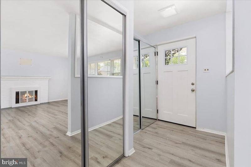 7410 Dickenson St, Springfield, VA 22150