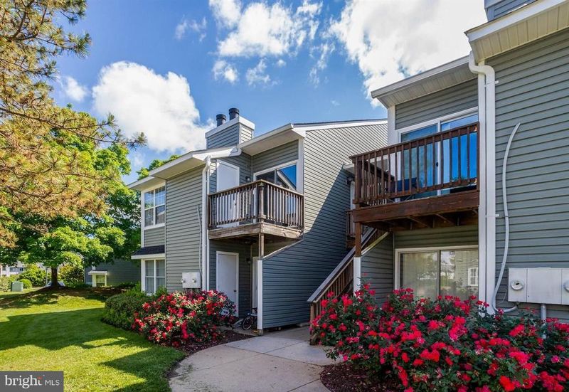 8627 Beekman Pl #27C, Alexandria, VA 22309