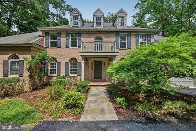 900 Malvern Hill Dr, Davidsonville, MD 21035