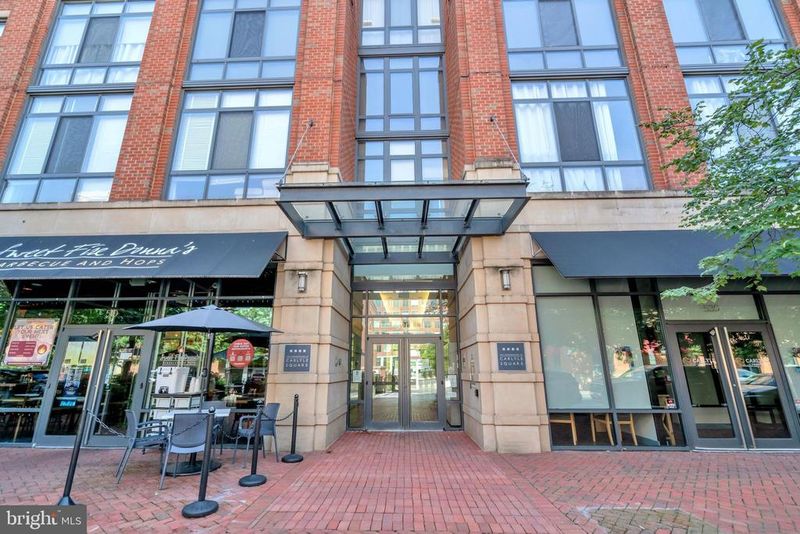 520 John Carlyle St #320, Alexandria, VA 22314