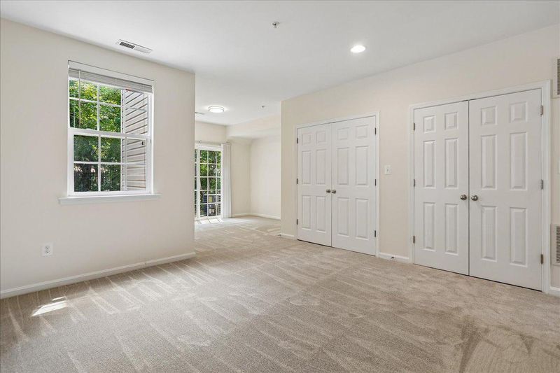 615 Amberfield Rd, Frederick, MD 21703