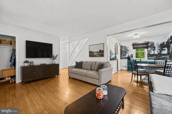 1708 Brisbane St, Silver Spring, MD 20902