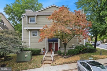 5716 Chapman Mill Dr #200, Rockville, MD 20852