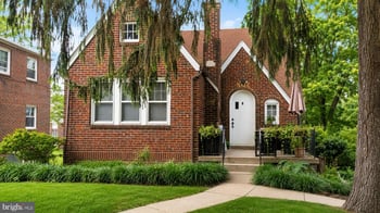 807 Houston Ave #4, Takoma Park, MD 20912