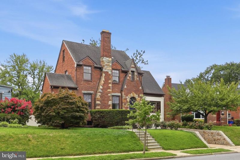 408 Carroll Pw, Frederick, MD 21701