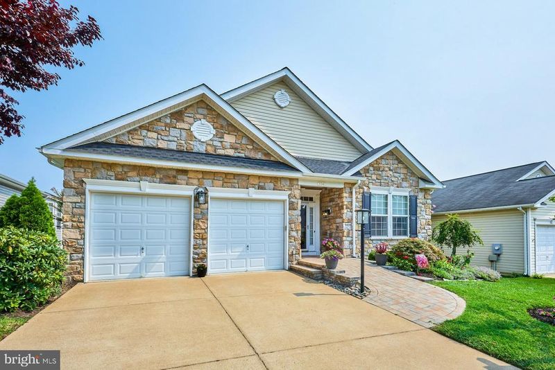 3941 Solstice Ln, Dumfries, VA 22025
