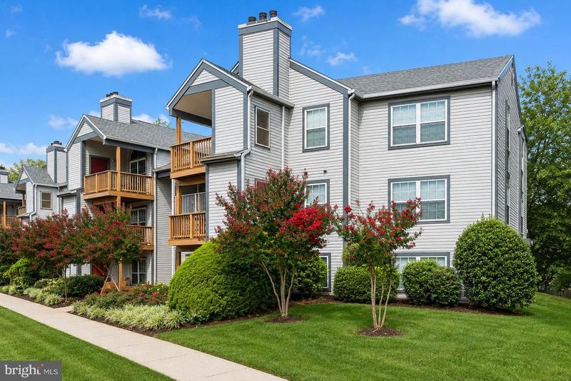 6905 Victoria Dr #K, Alexandria, VA 22310