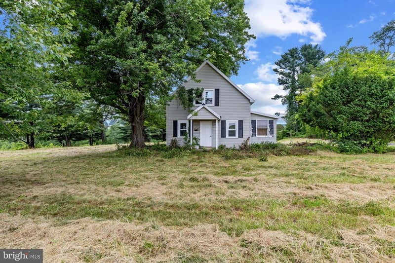 26130 Mullinix Mill Rd, Mount Airy, MD 21771