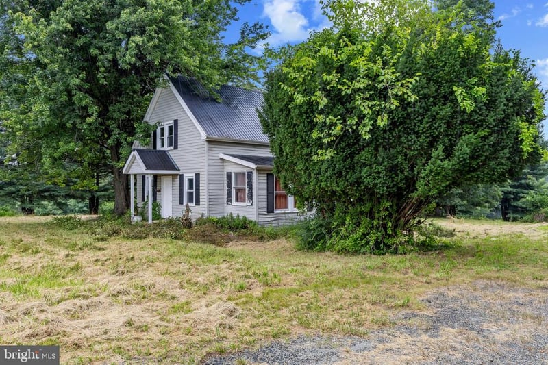 26130 Mullinix Mill Rd, Mount Airy, MD 21771