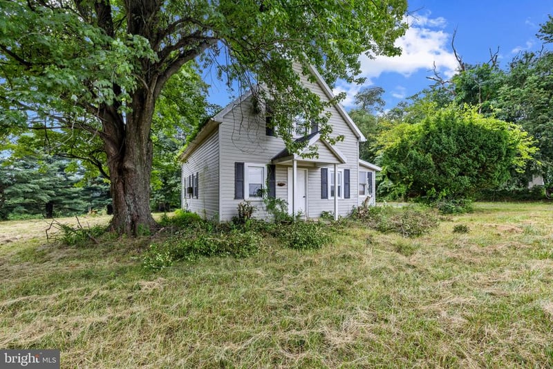 26130 Mullinix Mill Rd, Mount Airy, MD 21771