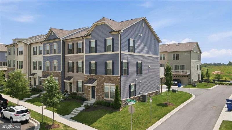 6105 Lemon Grass Ln, Frederick, MD 21703
