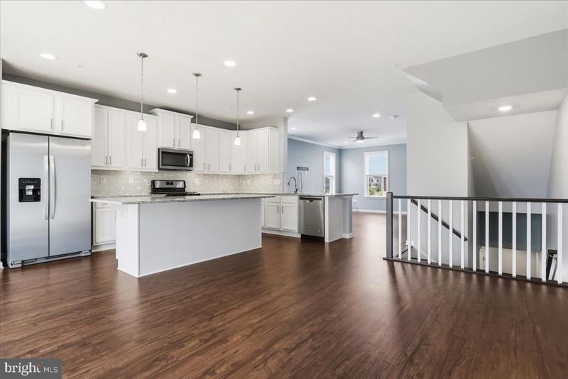 6105 Lemon Grass Ln, Frederick, MD 21703
