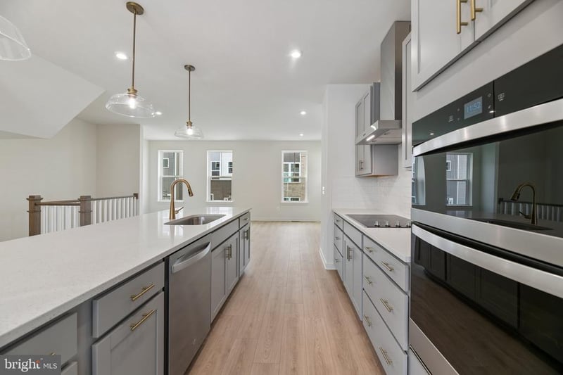 18024 Alicia Ave, Dumfries, VA 22026
