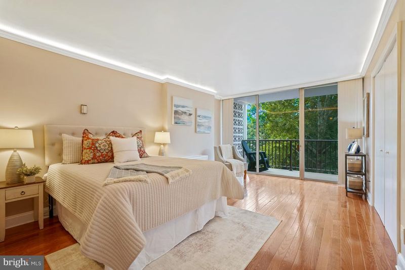 3333 University Blvd W #203, Kensington, MD 20895