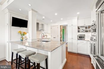 8101 Connecticut Ave #S700, Chevy Chase, MD 20815