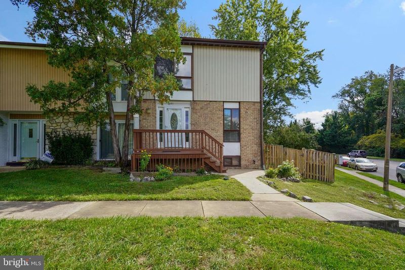 6351 Rockshire St, Alexandria, VA 22315