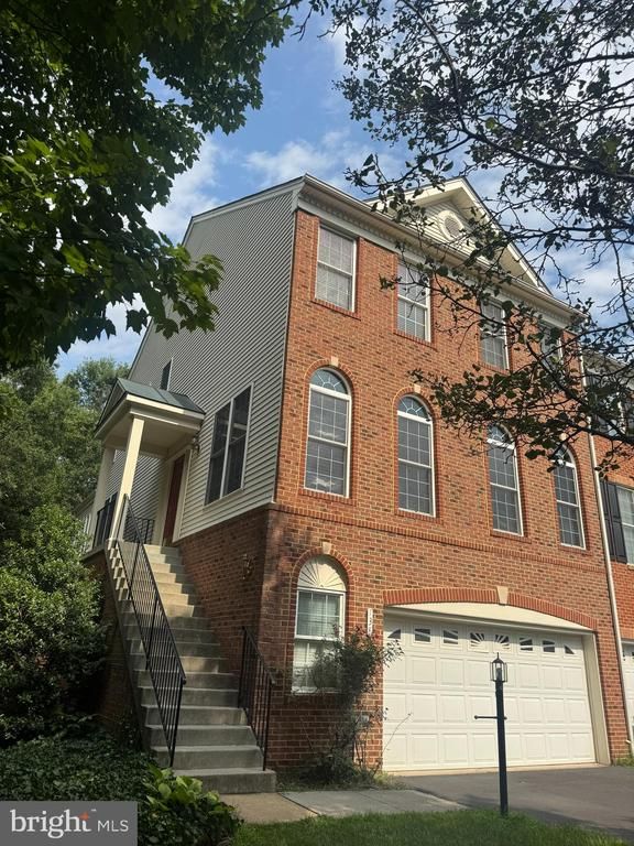 138 Ivy Hills Ter, Purcellville, VA 20132
