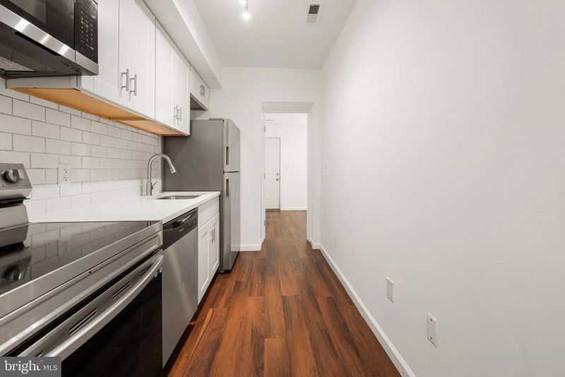 1838 C St SE #2, Washington, DC 20003