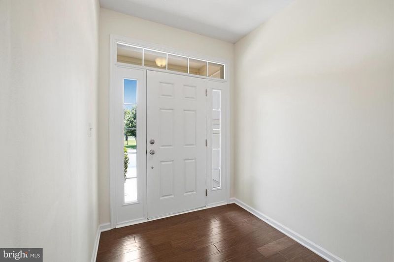 43180 Witham Sq, Ashburn, VA 20148