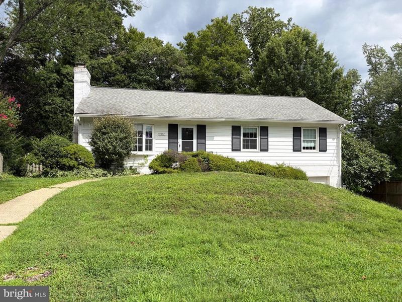9507 Cable Dr, Kensington, MD 20895