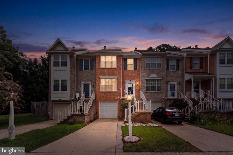 8644 Sanderling Dr, Manassas, VA 20110