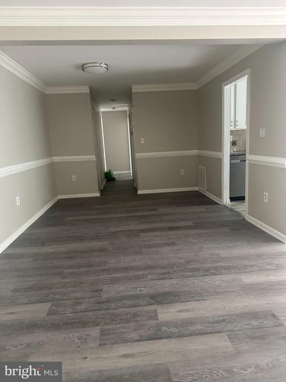 5608 Bismach Dr #102, Alexandria, VA 22312
