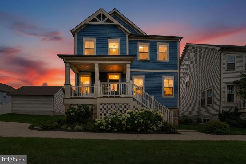 8608 Longleaf Ln, Frederick, MD 21704