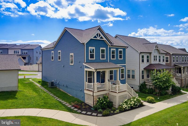 8608 Longleaf Ln, Frederick, MD 21704
