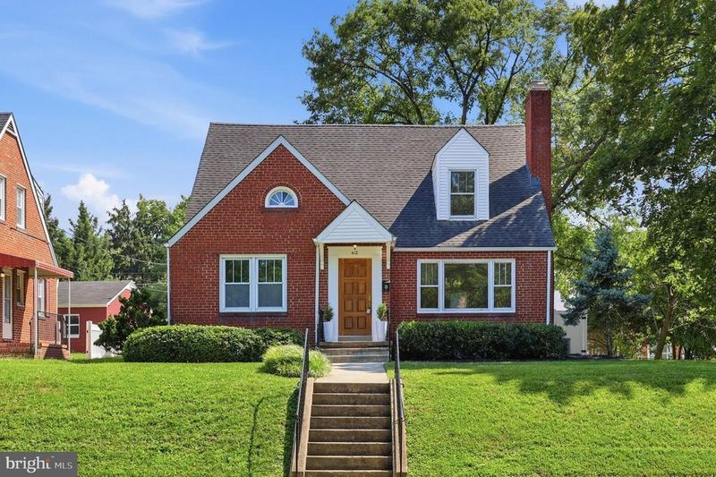 412 Carroll Pw, Frederick, MD 21701