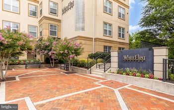 11800 Old Georgetown Rd #1414, Rockville, MD 20852