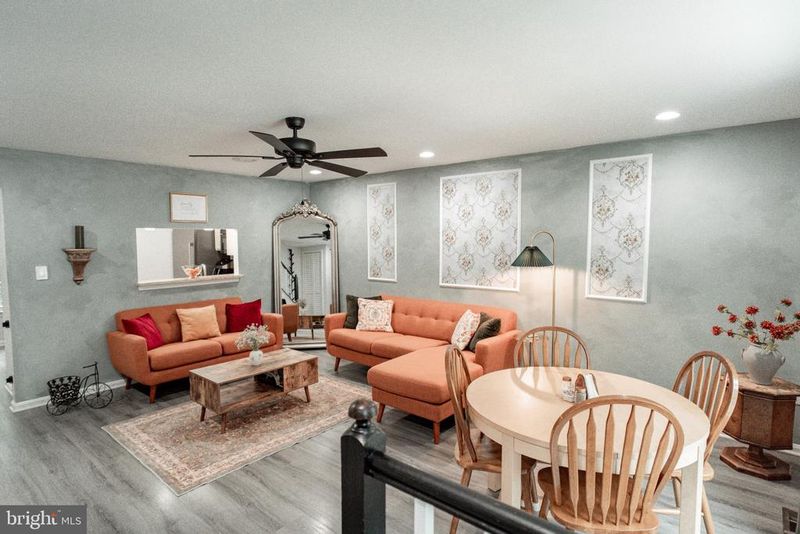 15015 Bridgeport Dr, Dumfries, VA 22025