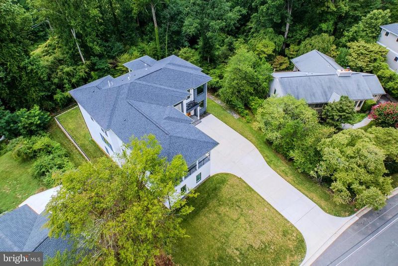 1434 Waggaman Cir, Mclean, VA 22101