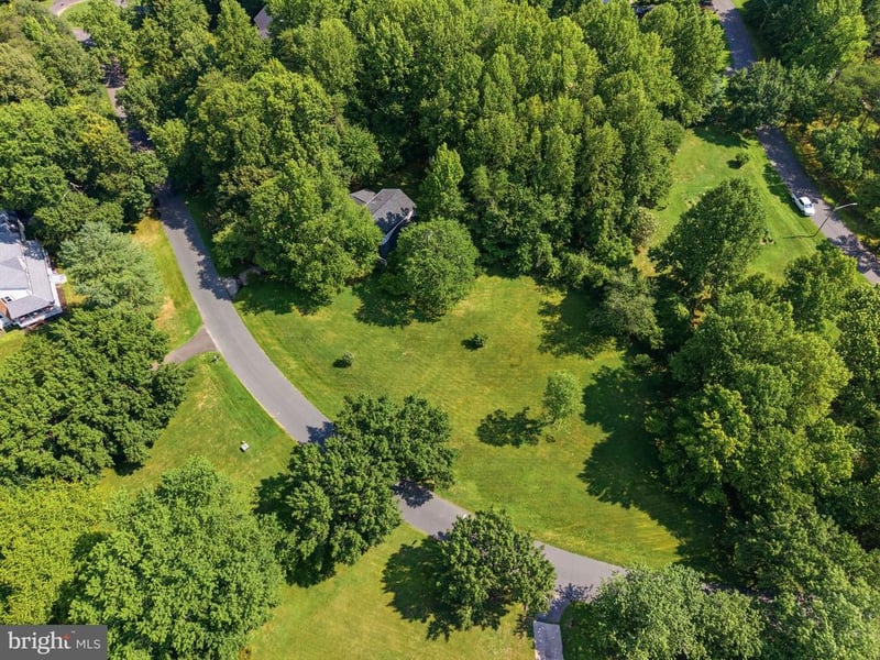 1116 Pemberton Ln, Lothian, MD 20711