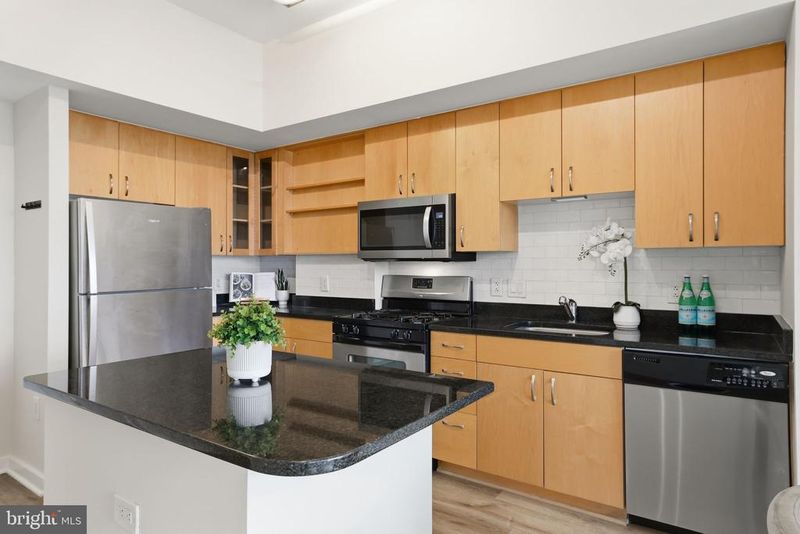 475 K St NW #1229, Washington, DC 20001