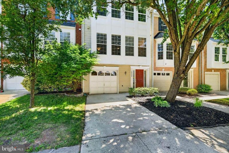 20400 Baseline Ter, Ashburn, VA 20147