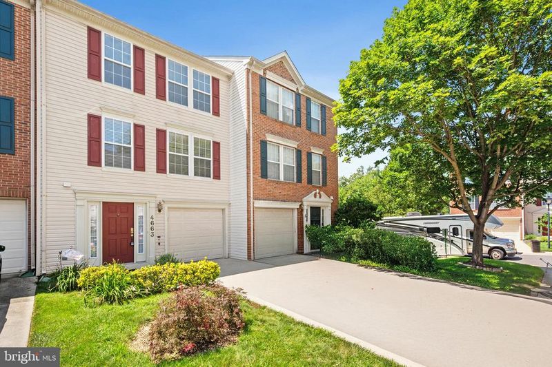 4663 Weston Pl, Olney, MD 20832
