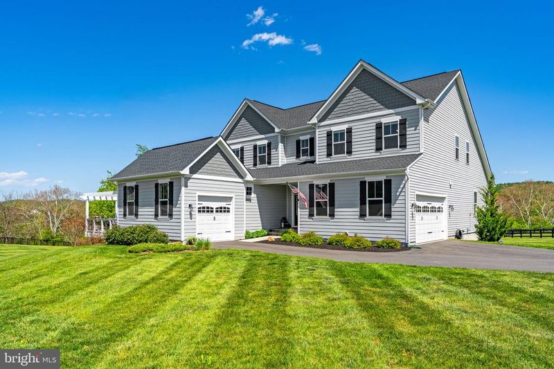 14228 Amys Meadow Ct, Leesburg, VA 20176