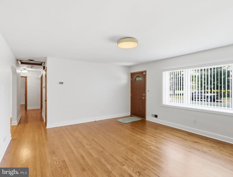 105 Juniper Cir, Linthicum Heights, MD 21090